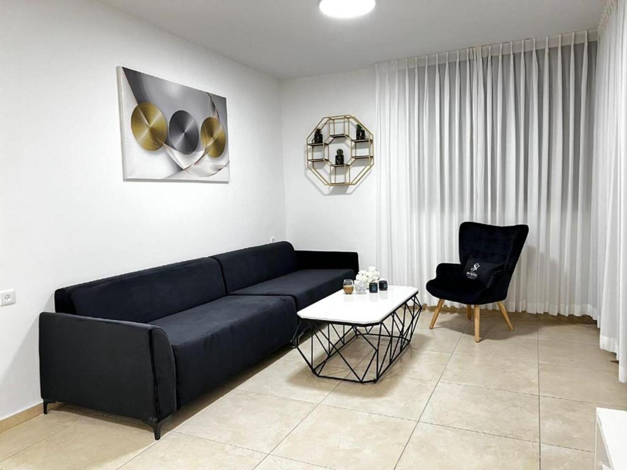 Spat Vip Apartment บัตยัม ภายนอก รูปภาพ